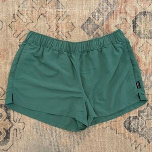 Patagonia women’s 2.5” baggie shorts